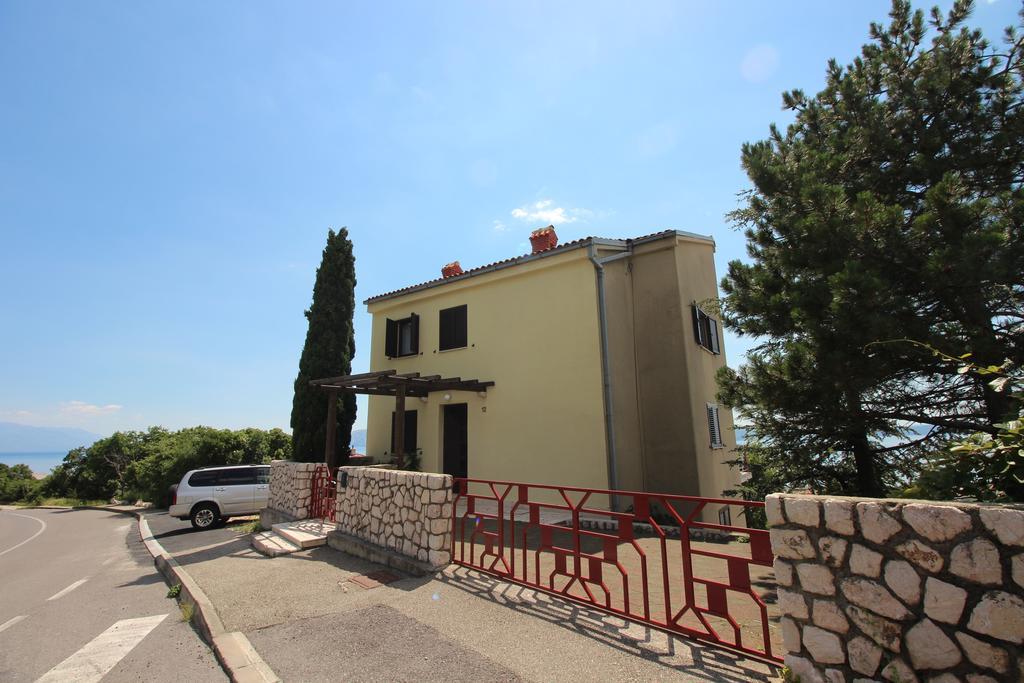 Apartments Nikola Novi Vinodolski Exterior foto