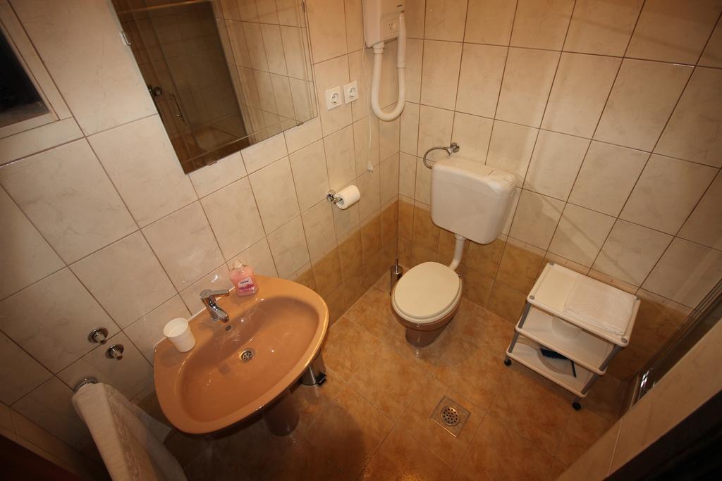 Apartments Nikola Novi Vinodolski Exterior foto